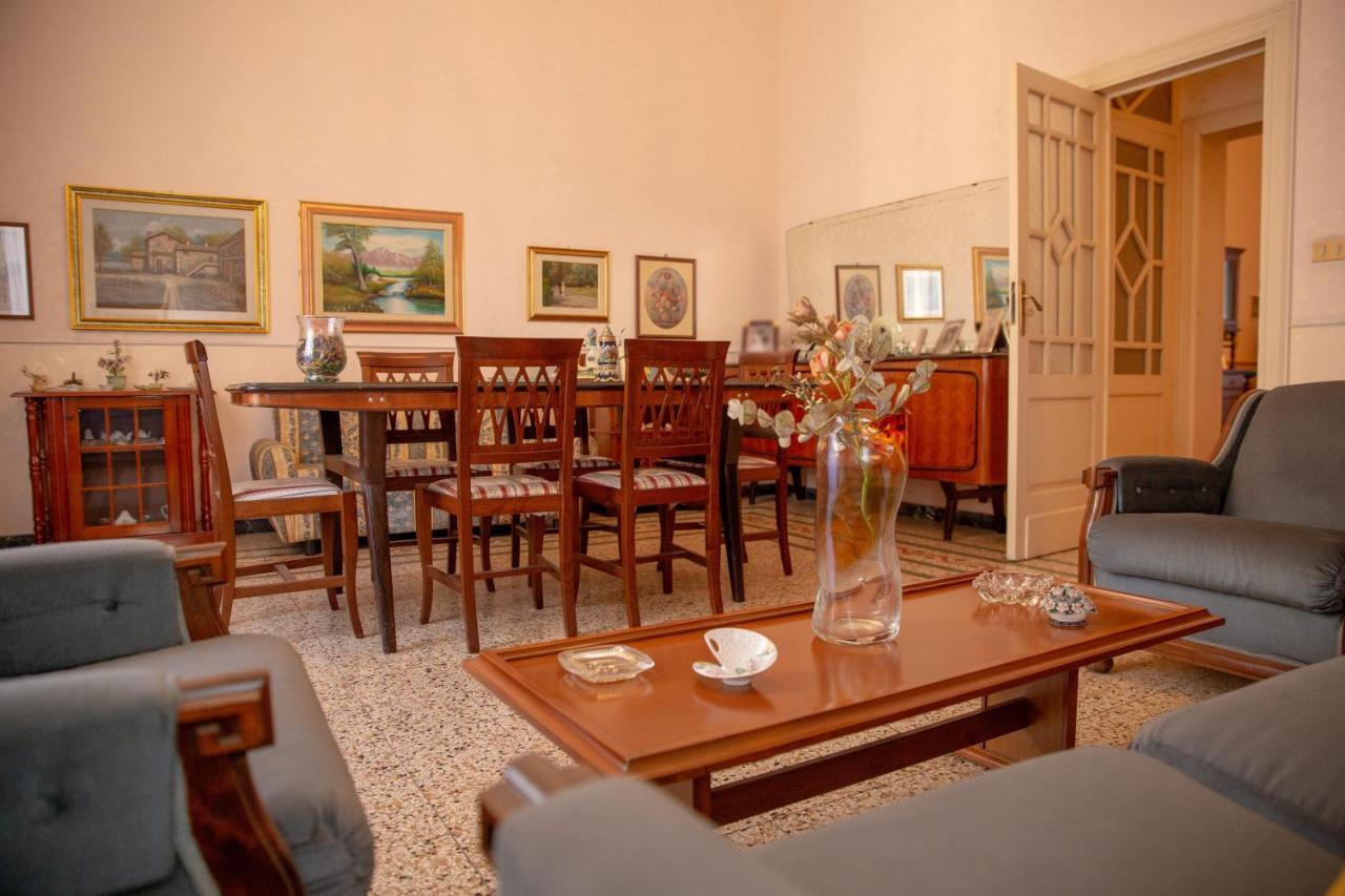 Rivivi Gli Anni '60 Catania Exterior photo