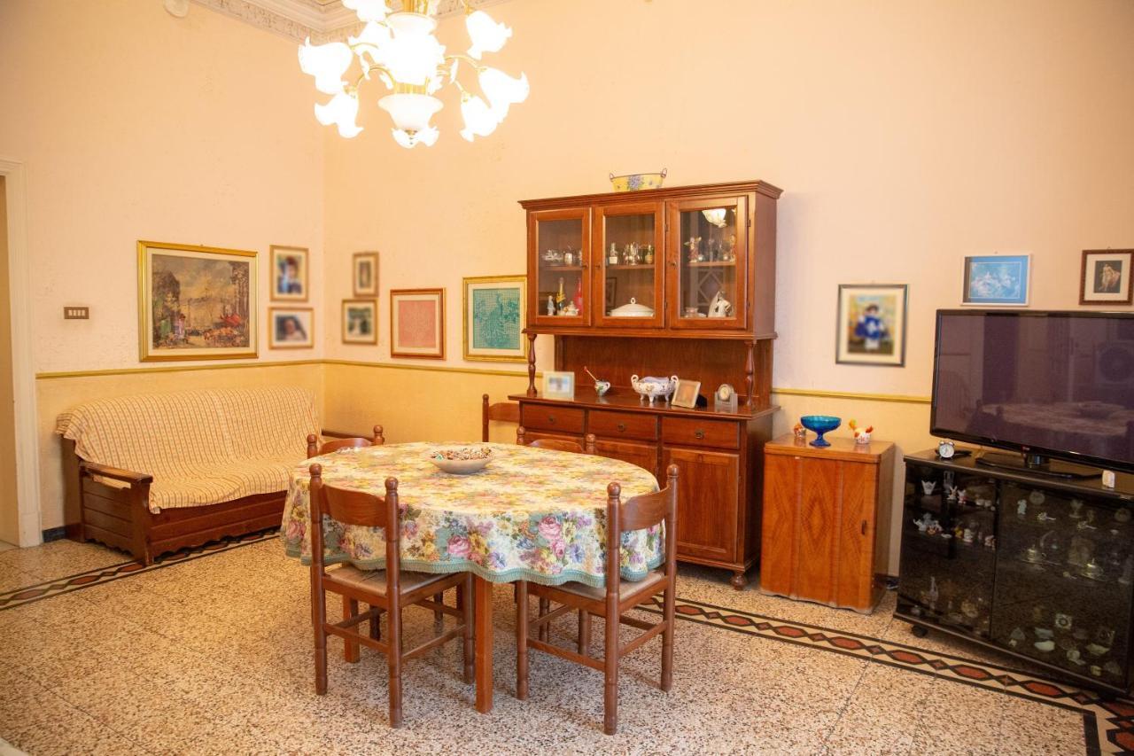 Rivivi Gli Anni '60 Catania Exterior photo